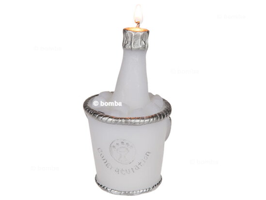 Svatební svíčka ve tvaru láhve sektu