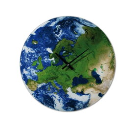 Nástěnné hodiny s mapou Evropy